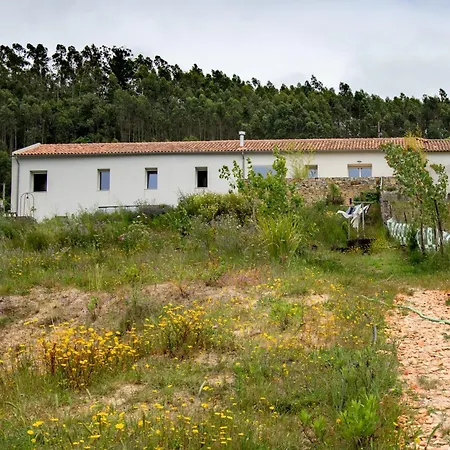 Arty Studio In A Farm House * Sobral da Abelheira